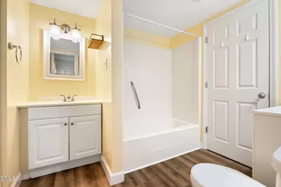 121 Westview Drive #Apt 27, Carrboro, NC 27510 - Photo 14