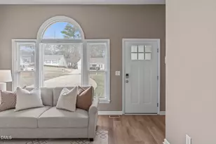 420 Johnson St, Garner, NC 27529 - Photo 4