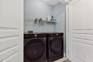 5435 Silver Moon Ln, Raleigh, NC 27606 - Photo 32