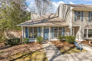 10 Forest Oaks Dr, Durham, NC 27705 - Photo 2