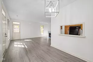 10 Forest Oaks Dr, Durham, NC 27705 - Photo 10