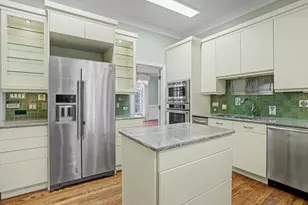 305 Sutherland Ct, Durham, NC 27712 - Photo 22