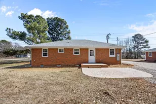 720 S Wakefield St, Zebulon, NC 27597 - Photo 16