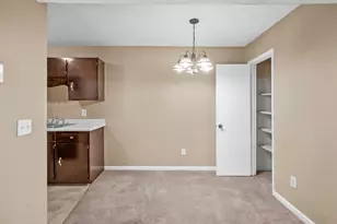 5669 Hornaday Rd, Greensboro, NC 27409 - Photo 2