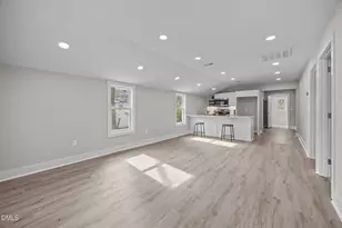 303 Graves St, Selma, NC 27576 - Photo 8