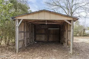 303 Graves St, Selma, NC 27576 - Photo 38