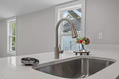 303 Graves Street, Selma, NC 27576 - Photo 18