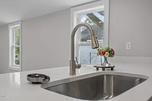 303 Graves St, Selma, NC 27576 - Photo 18