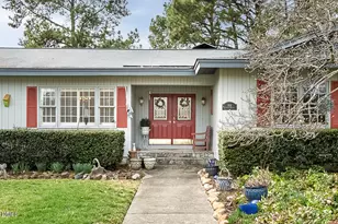 1114 Burning Tree Dr, Chapel Hill, NC 27517 - Photo 2