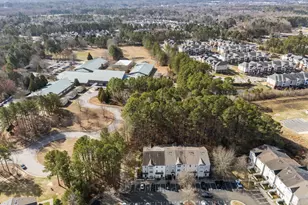 8621 Neuse Club Ln, Raleigh, NC 27616 - Photo 38