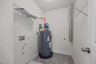 8621 Neuse Club Ln, Raleigh, NC 27616 - Photo 24