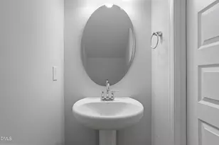 204 White Oak Gdn Wy, Garner, NC 27529 - Photo 12