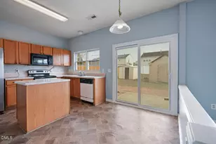 2913 Hayling Dr, Raleigh, NC 27610 - Photo 10