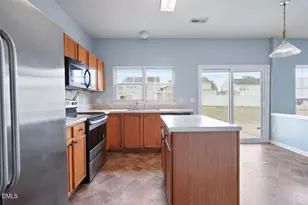 2913 Hayling Dr, Raleigh, NC 27610 - Photo 6