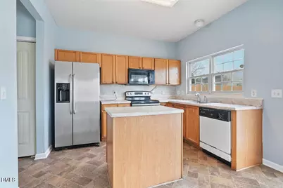 2913 Hayling Drive, Raleigh, NC 27610 - Photo 4