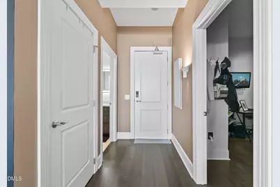 400 W North Street #1218, Raleigh, NC 27603 - Photo 4