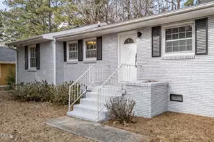 2613 Poole Rd, Raleigh, NC 27610 - Photo 6