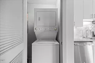 1300 St Marys St, Raleigh, NC 27605 - Photo 8