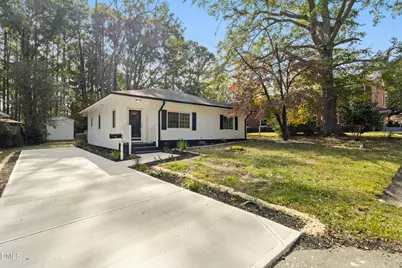 604 Oak Street, Fuquay Varina, NC 27526 - Photo 2