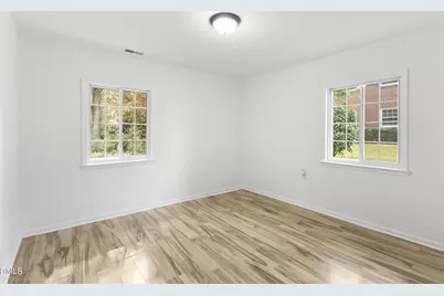 604 Oak Street, Fuquay Varina, NC 27526 - Photo 16