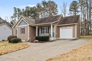 102 Bluegrass Dr, Oxford, NC 27565 - Photo 6