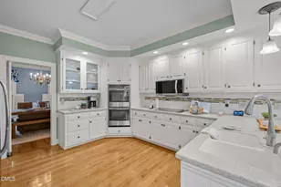 18 Acornridge Ct, Durham, NC 27707 - Photo 6