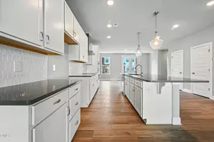 1242 Coach Sta Aly, Raleigh, NC 27601 - Photo 4