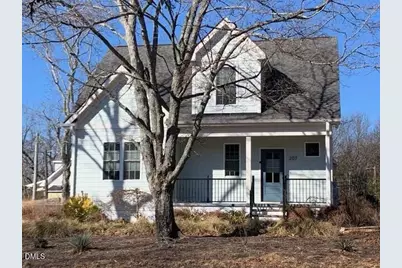 207 N Nash Street, Hillsborough, NC 27278 - Photo 1