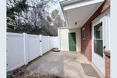 2375 Champion Court, Raleigh, NC 27606 - Photo 30