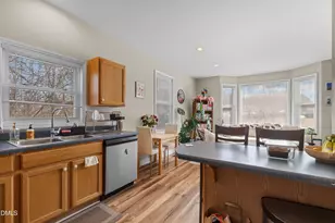 100 Umstead Dr, Chapel Hill, NC 27516 - Photo 20