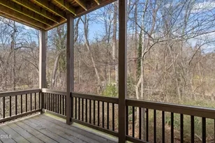 100 Umstead Dr, Chapel Hill, NC 27516 - Photo 6