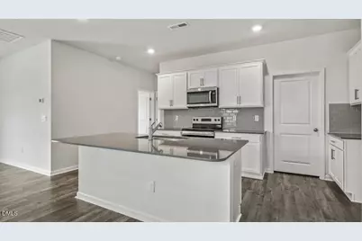 270 Chapel Street, Fuquay Varina, NC 27526 - Photo 4