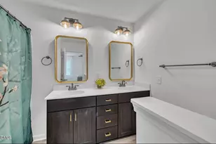 407 Collier St, Smithfield, NC 27577 - Photo 18