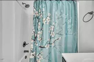 407 Collier St, Smithfield, NC 27577 - Photo 20