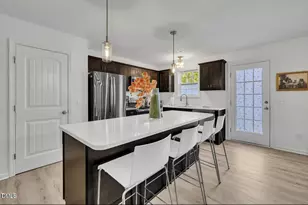 407 Collier St, Smithfield, NC 27577 - Photo 8