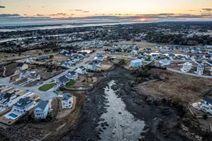 1206 Pinnacle Ct, Morehead City, NC 28557 - Photo 24