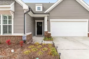 1016 Hollis Cir, Durham, NC 27703 - Photo 4