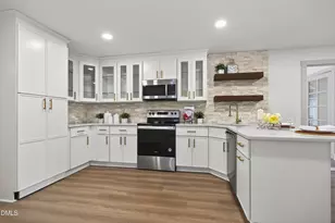 455 N Willow St, Angier, NC 27501 - Photo 8