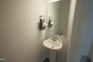 109 Woodford Reserve Ct, Garner, NC 27529 - Photo 22