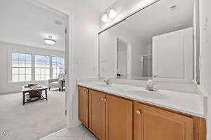 10712 Round Brook Cir, Raleigh, NC 27617 - Photo 38