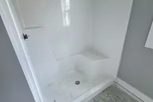 102 Lynn Ln, Selma, NC 27576 - Photo 16