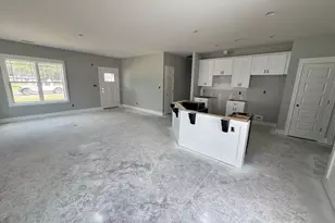 102 Lynn Ln, Selma, NC 27576 - Photo 6