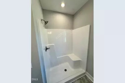 102 Lynn Lane, Selma, NC 27576 - Photo 16