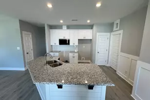 102 Lynn Ln, Selma, NC 27576 - Photo 8