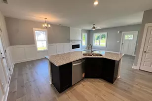102 Lynn Ln, Selma, NC 27576 - Photo 6