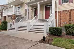 10310 Sablewood Dr, Raleigh, NC 27617 - Photo 1