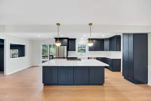 2113 Port Royal Rd, Raleigh, NC 27609 - Photo 8