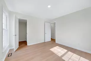 2113 Port Royal Rd, Raleigh, NC 27609 - Photo 20