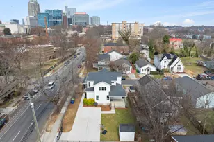 200 Bledsoe Ave, Raleigh, NC 27601 - Photo 40