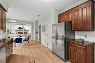 27 Falling Water Dr, Durham, NC 27713 - Photo 24